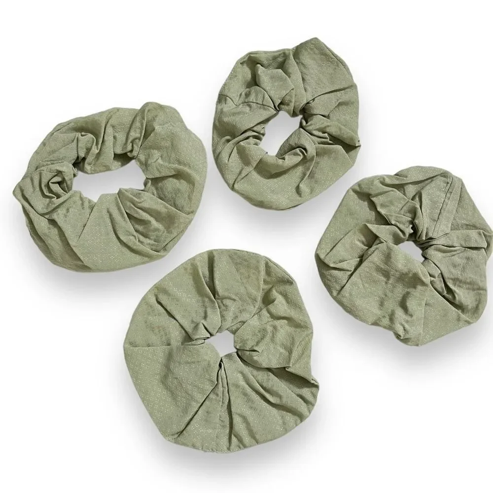 Scrunchies Upcycled from Orion Shirt Atoir‎